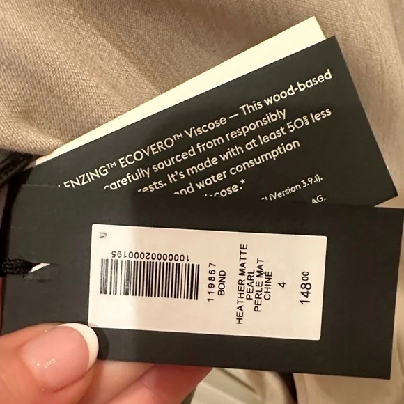 Bond Dress - (Re)ssential Aritzia / Babaton - Picture 10 of 10